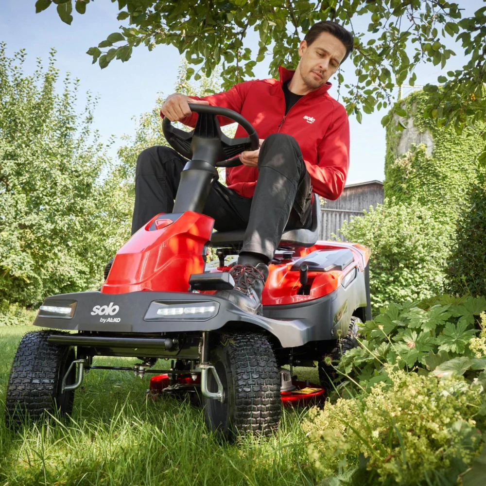 TRAKTOR E-RIDER R74.5 Li 36V SBA + 4x8Ah