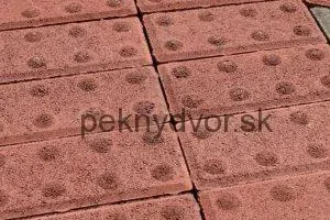 Priemyselná dlažba pre nevidiacich