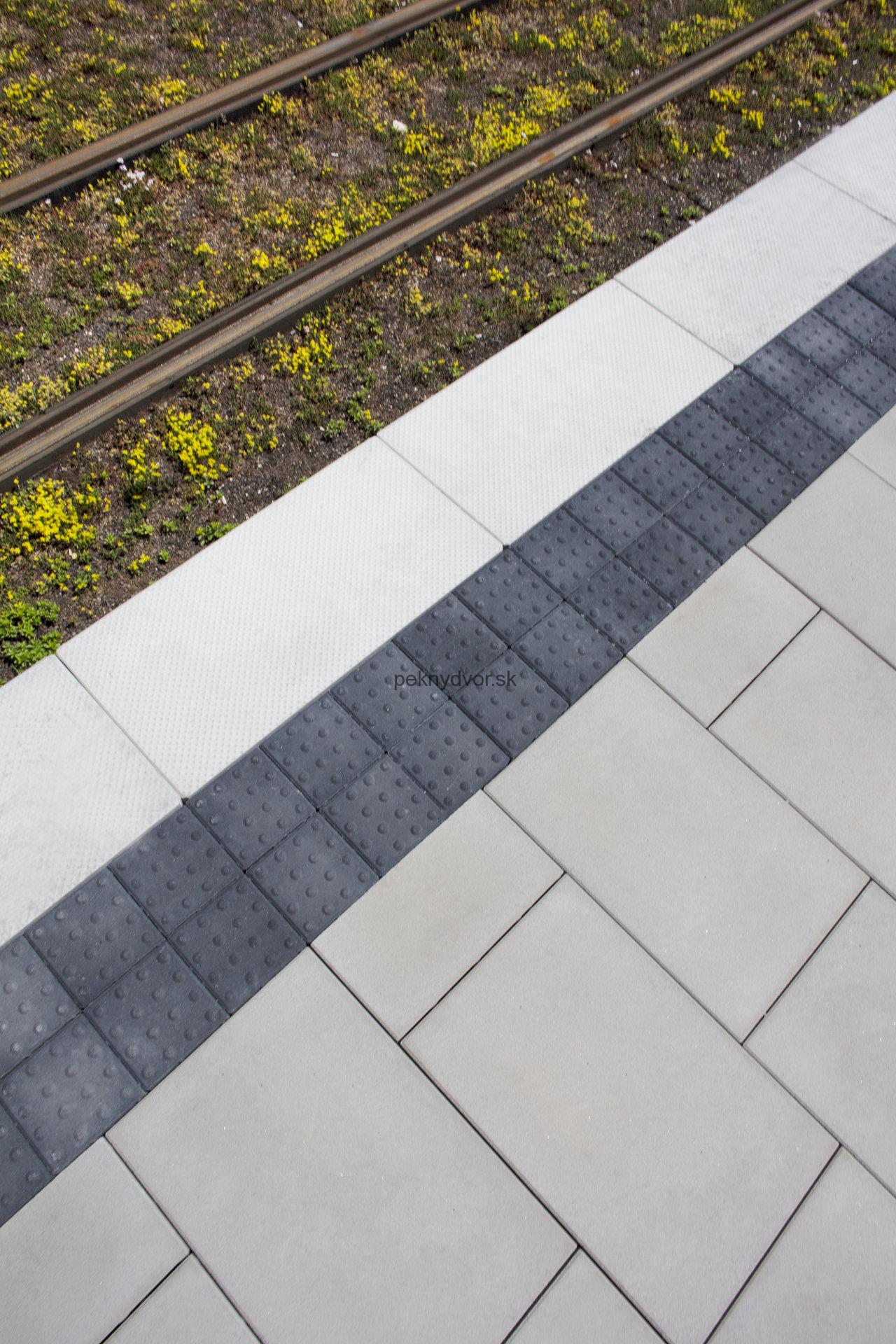 Dlažba pre nevidiacich