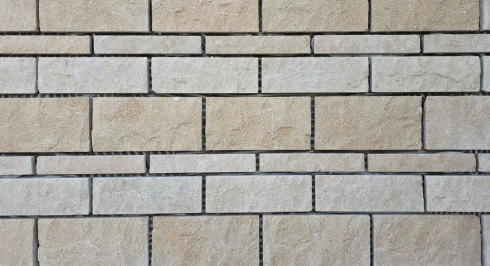 Mramorová tehlička Brown 30 × 15 cm – hnedá, prírodný obklad split face